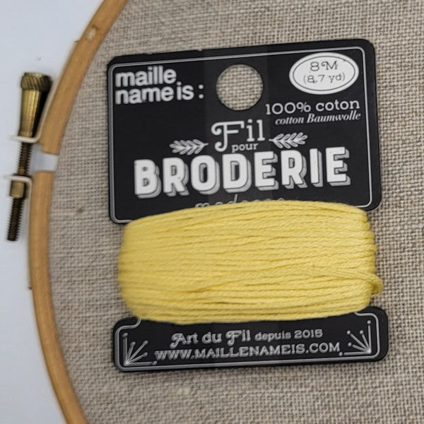 Fil pour broderie Maille name is coloris 91 jaune paille